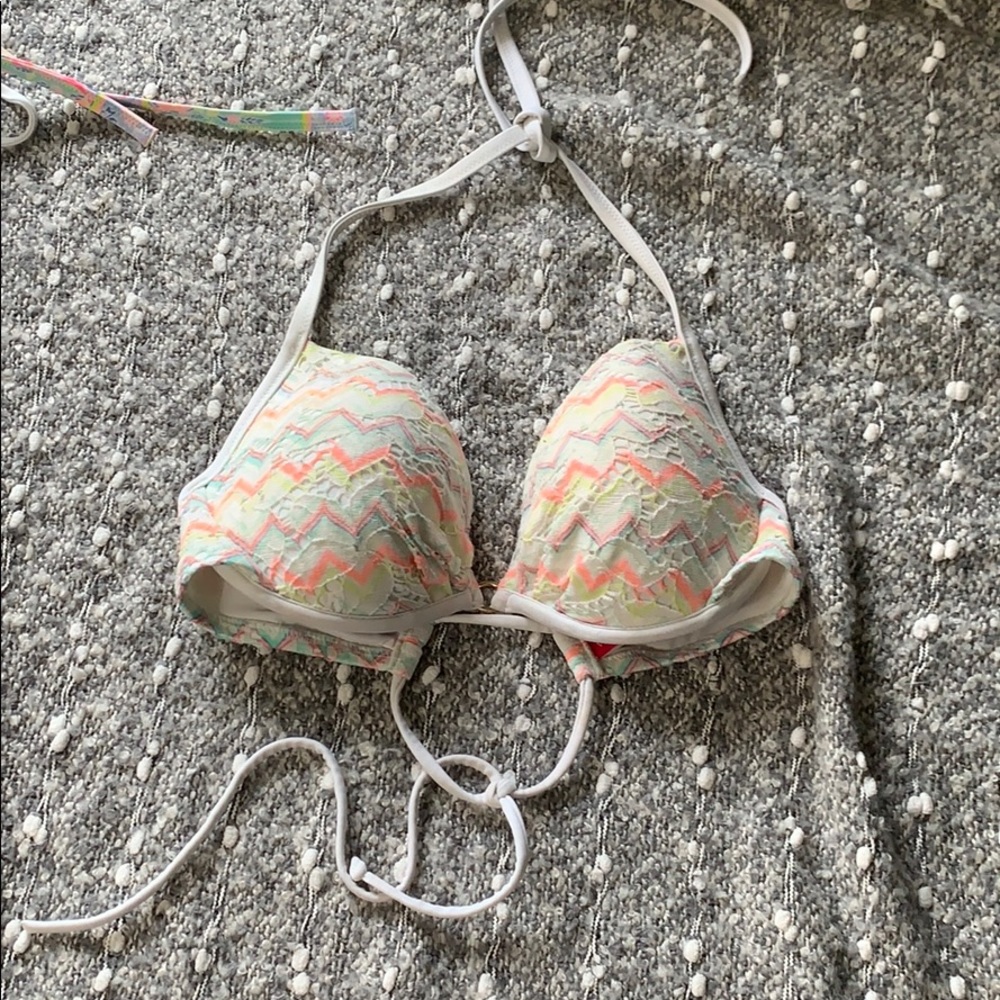 Victoria’s Secret Padded Bikini Top 36C